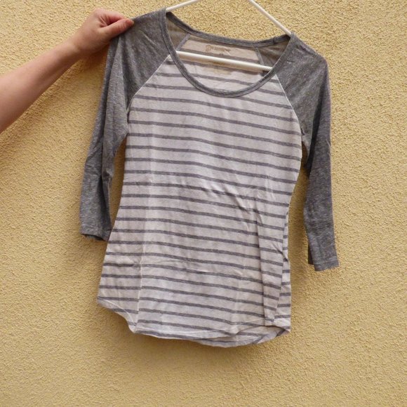 Women's Raglan Tee's - Picture 1 of 10